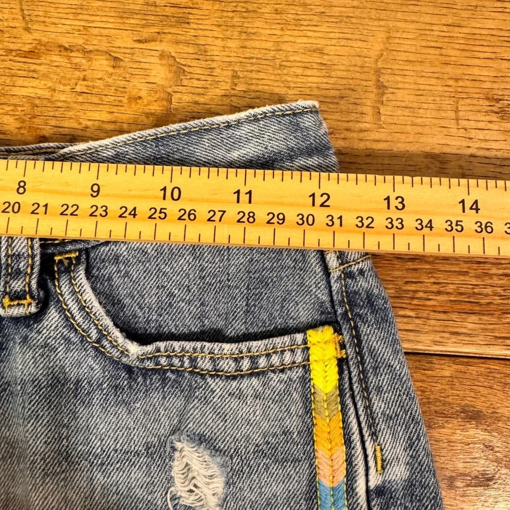 Old Navy Denim Shorts Girls 10 Blue Distressed Embroidered Side Trim Cut-Off